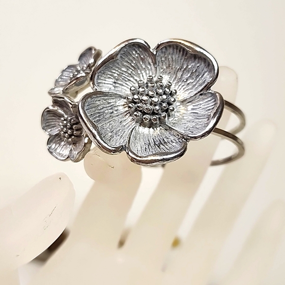 BANGLE - Picture 1 of 3